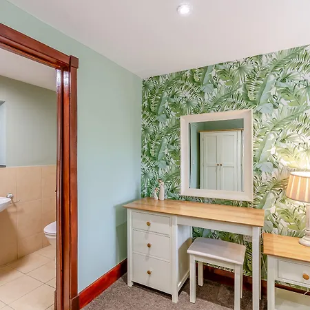 Hill Side Barn * Ireleth